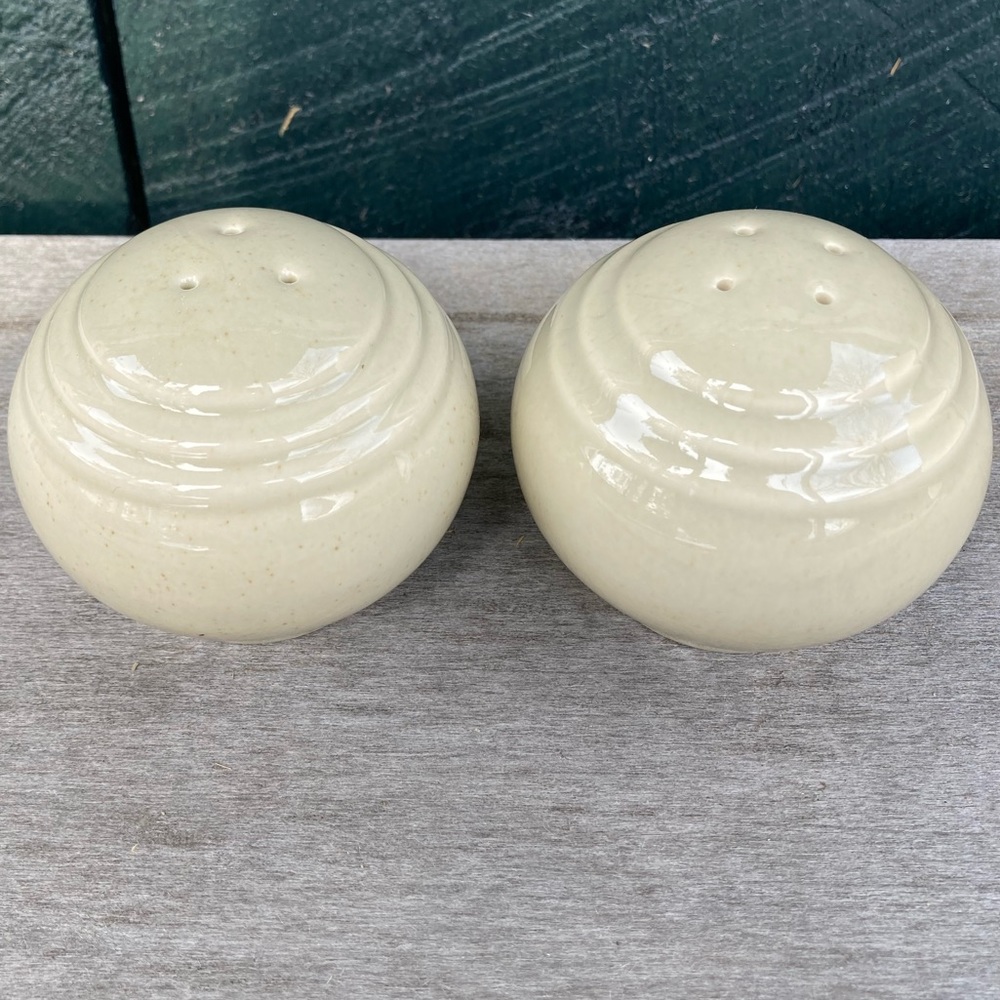 Pfaltzgraff | Cappuccino Salt and Pepper Shaker Set